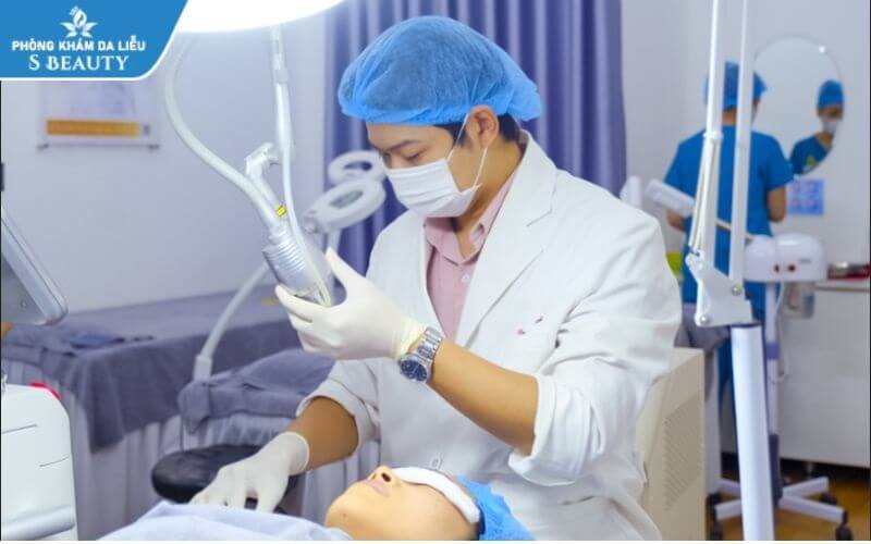 điều trị sẹo bằng laser